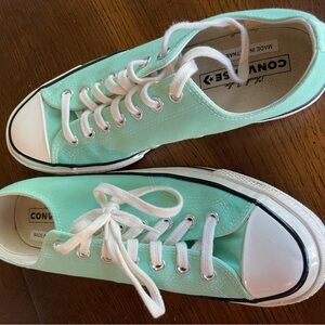 Never worn, mint green converse